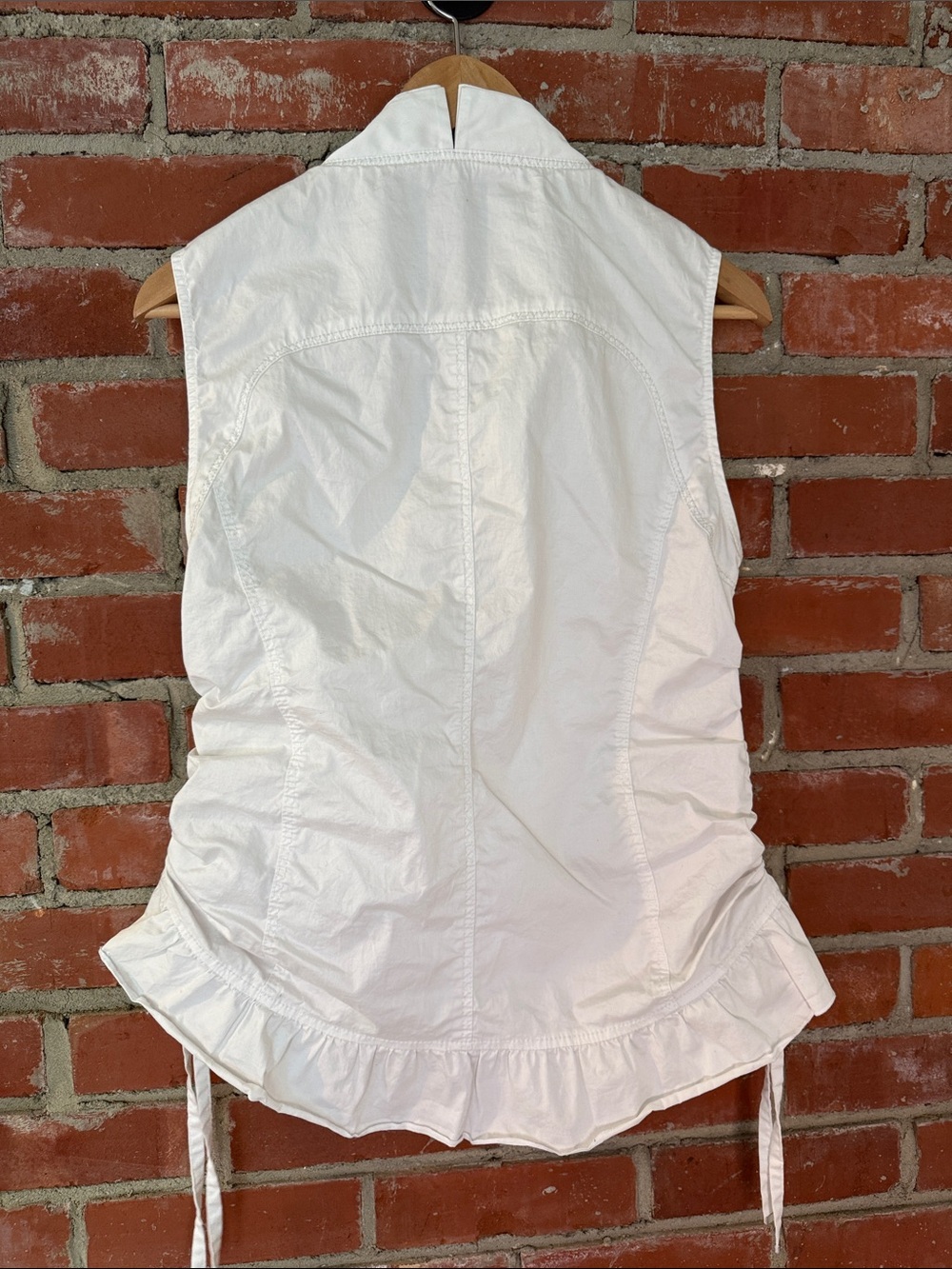 White Ruffled Button Vest - Picture 3 of 5